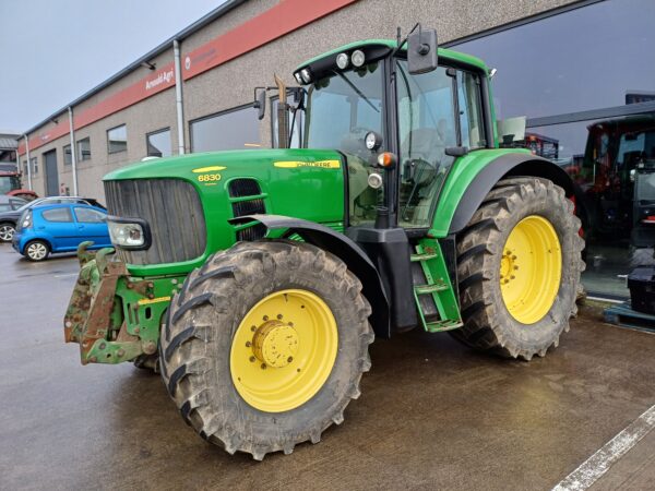 JOHN DEERE 6830 – Image 2