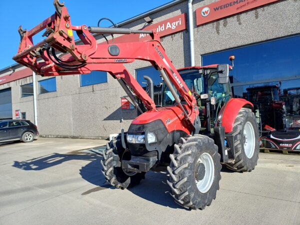 CASE IH LUXXUM AVEC CHARGEUR