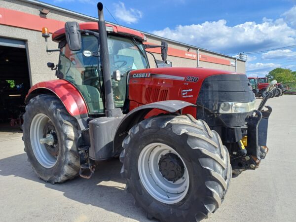 1.CASE IH PUMA CVX 230