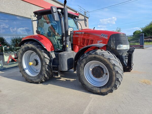 1.CASE IH PUMA CVX 200