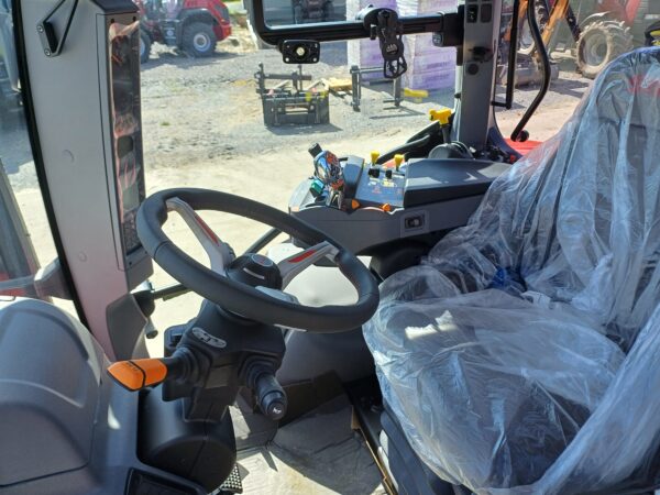 1.STEYR CVT 6150 – Image 4