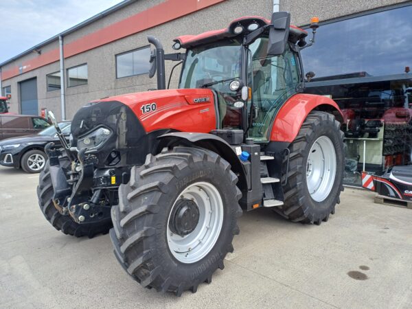 1.CASE IH MAXXUM CVX 150