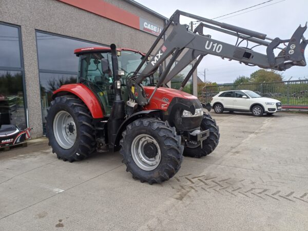1.CASE IH LUXXUM 110